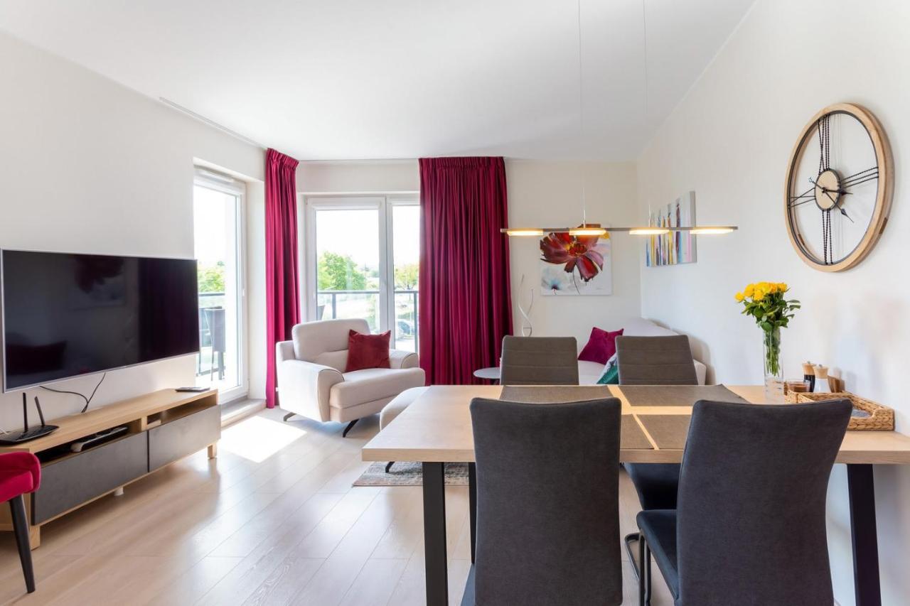 Apartament Betty Q4Apartments Гданск Екстериор снимка