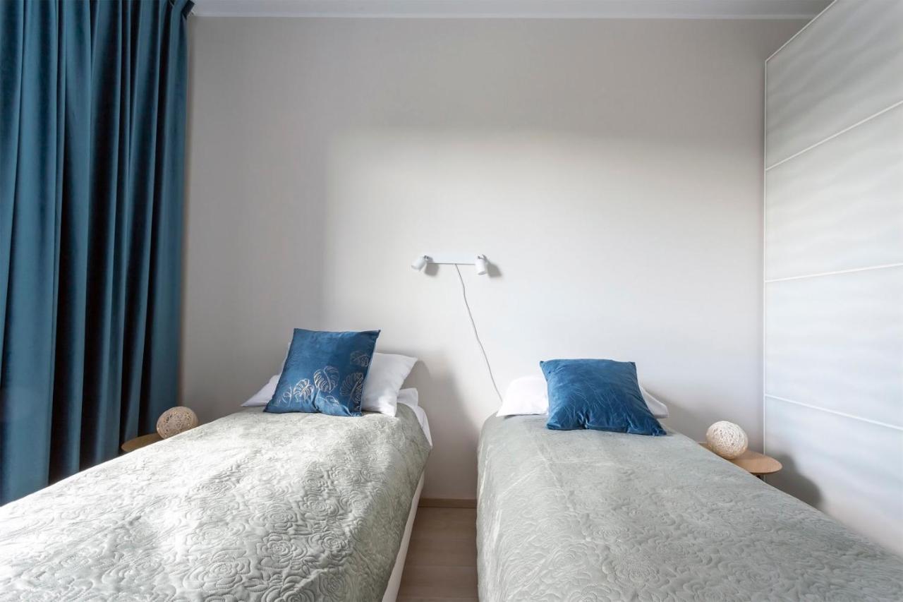 Apartament Betty Q4Apartments Гданск Екстериор снимка